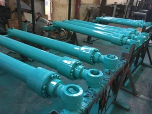 Vehicle hydraulic cylinder