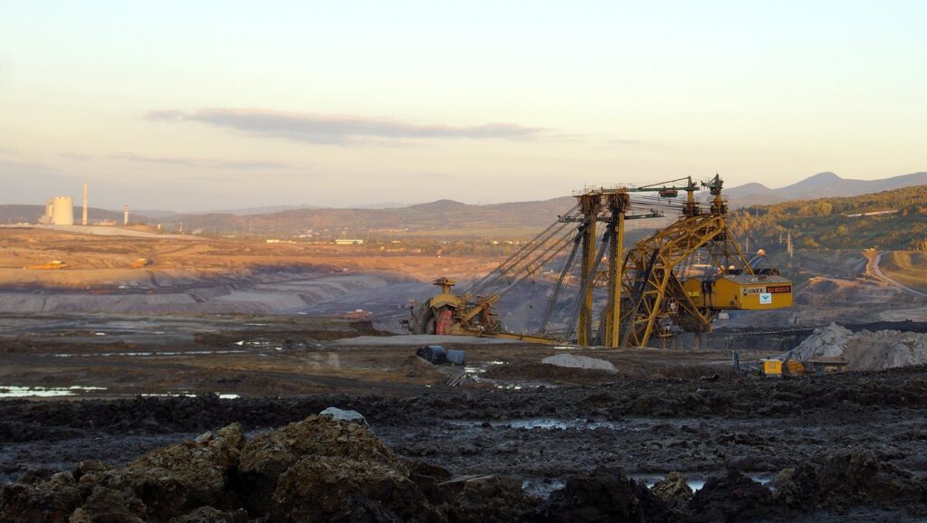 mine-782636_1280